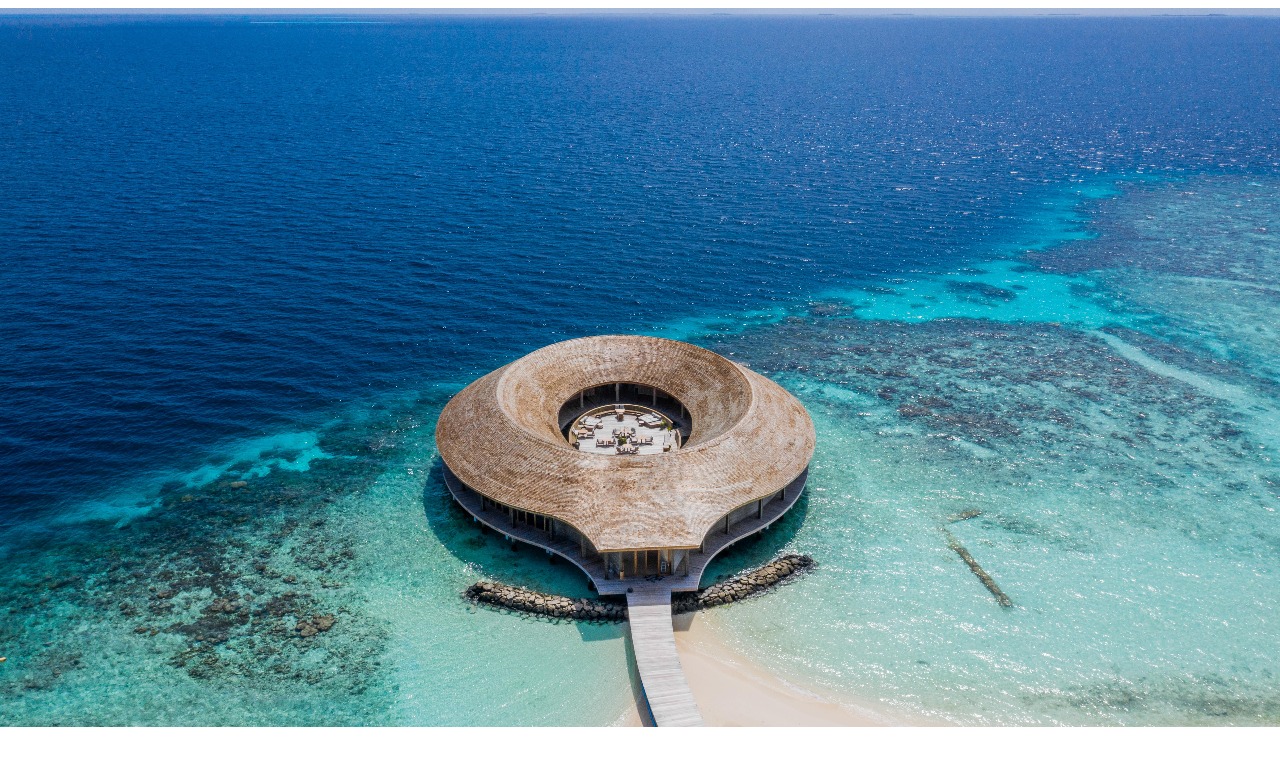 В деталях о самых новых отелях сети Crown & Champa - Jawakara Islands и Kagi Maldives. 

