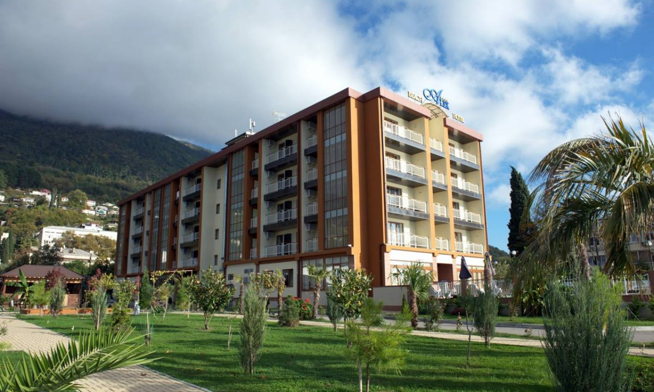 Alex Resort & Spa Hotel 4*: пляжный отдых и санаторное лечение в Абхазии